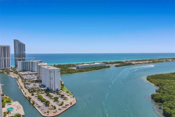 Arlen House West, 500 Bayview Dr #2131, Sunny Isles Beach, Florida 33160, image 3