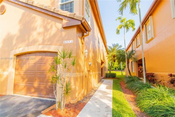 San Sebastian, 1552 Veracruz Ln, Weston, Florida 33327, image 2