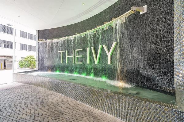 The Ivy At Riverfront, 90 SW 3rd St #3202, Miami, Florida 33130, image 2