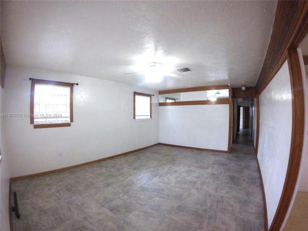 Homeville, 2222 NW 60th St, Brownsville, Florida 33142, image 3