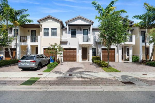 Doral Cay, 6005 NW 104th Path, Doral, Florida 33178, image 1