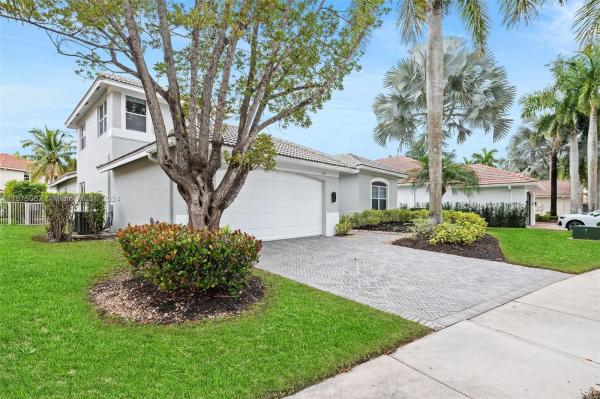 Harbor View, 2012 Harbor View Cir, Weston, Florida 33327, image 2