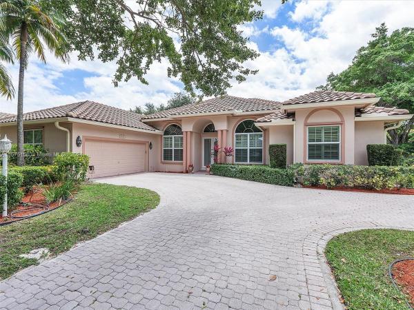 Carriage Pointe Estates, 8536 NW 45th St, Coral Springs, Florida 33065, image 1