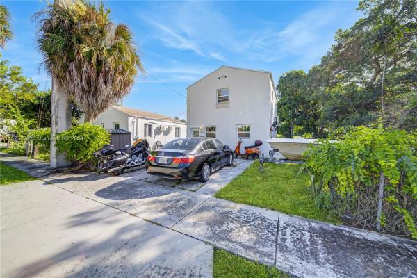 College Park, 442 NW 59th Ter, Miami, Florida 33127, image 3