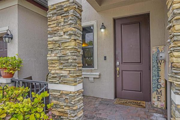 Artesa At Coco Palm Estates, 11416 SW 254th St #11416, Princeton, Florida 33032, image 3