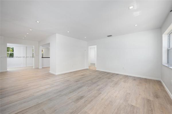 Cambridge Lawns Park, 5817 SW 62nd Ave, South Miami, Florida 33143, image 3