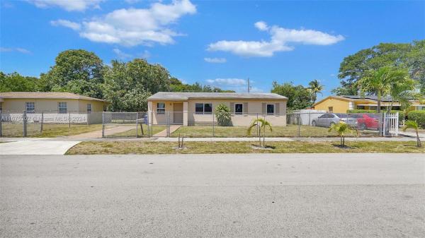 Norwood, 265 NW 189th Ter, Miami Gardens, Florida 33169, image 3