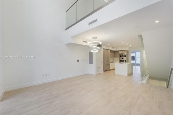 One Bay Residences, 455 NE 39th St #206, Miami, Florida 33137, image 3