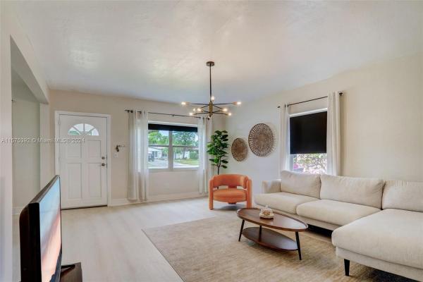 Fulford By The Sea, 1540 NE 172nd St, North Miami Beach, Florida 33162, image 2