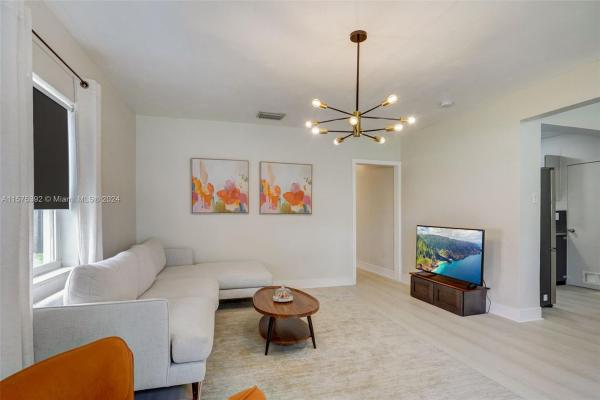 Fulford By The Sea, 1540 NE 172nd St, North Miami Beach, Florida 33162, image 3