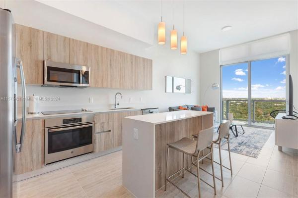 Quadro, 3900 Biscayne Blvd #N-1209, Miami, Florida 33137, image 1