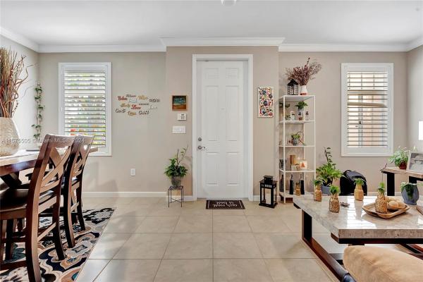 Mandarin Lakes, 14053 SW 272nd St #14053, Naranja, Florida 33032, image 3