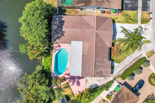 Twin Lakes, 2905 NW 120th Way, Sunrise, Florida 33323, image 3