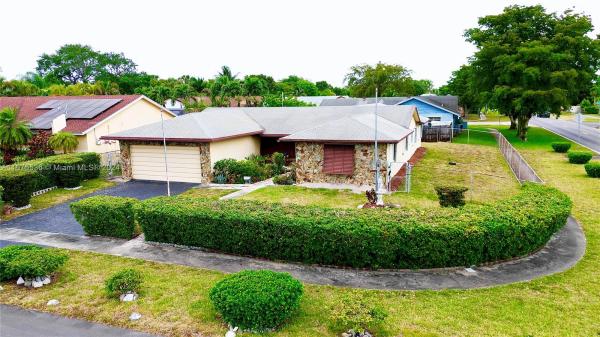 Rainbow Miramar, 6801 SW 36th St, Miramar, Florida 33023, image 1