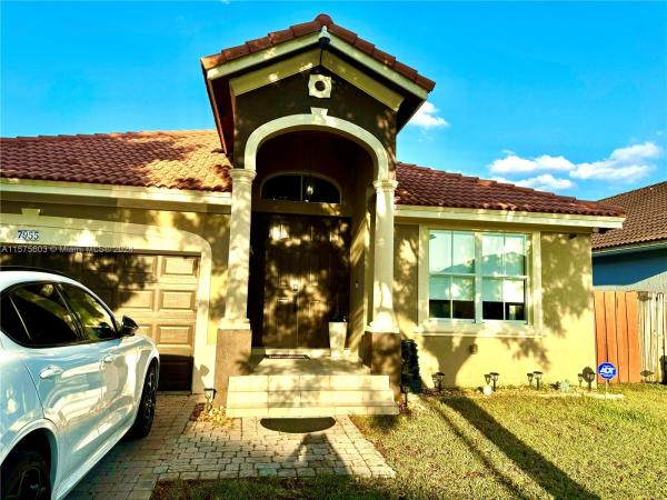 Kendalland, 7955 SW 164th Pl, Kendall, Florida 33193, image 3
