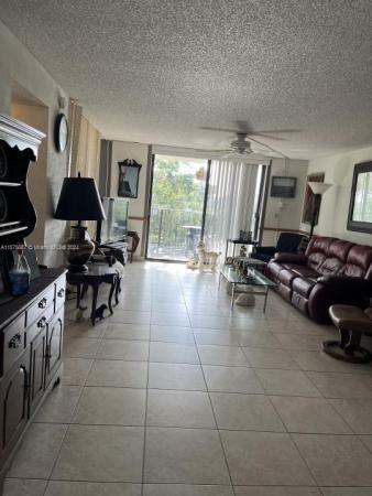 The Gate, 6190 Woodlands Blvd #509, Tamarac, Florida 33319, image 2