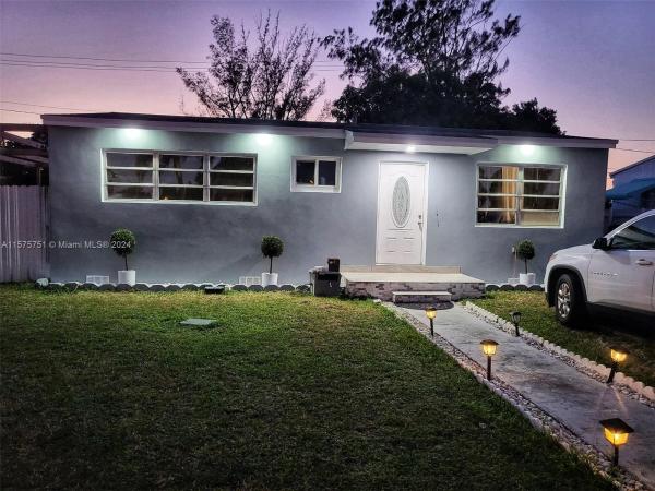 Venetian Gardens, 15900 NW 41st Ave, Miami Gardens, Florida 33054, image 1