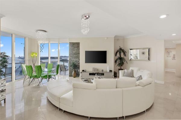 La Perla, 16699 Collins Ave #PH4310, Sunny Isles Beach, Florida 33160, image 1