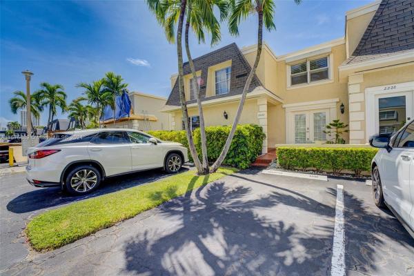 Venetian Park, 2222 NE 7th St #12, Hallandale Beach, Florida 33009, image 1