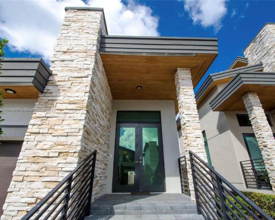 Pinnacle At Park Central, 7650 NW 103rd Ct, Doral, Florida 33178, image 1