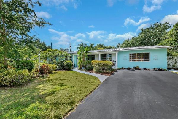 Colonial Park, 8220 SW 91st St, Kendall, Florida 33156, image 1