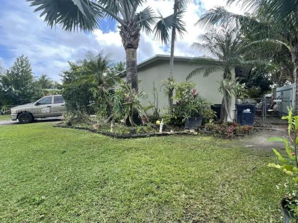 Palmetto Country Club Estates, 9730 SW 161st St, Palmetto Estates, Florida 33157, image 2