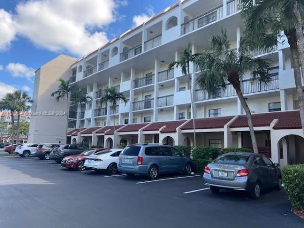 Lakes Of Environ, 3521 Environ Blvd #B503, Lauderhill, Florida 33319, image 1