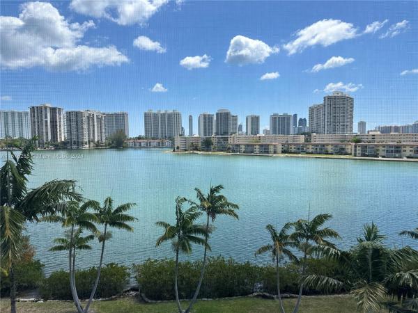 Point East, 2861 Leonard Dr #F608, Aventura, Florida 33160, image 2