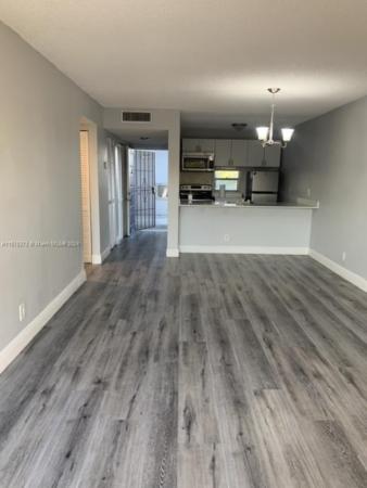 Lakeshore At University Park, 8620 N Sherman Cir #404, Miramar, Florida 33025, image 3