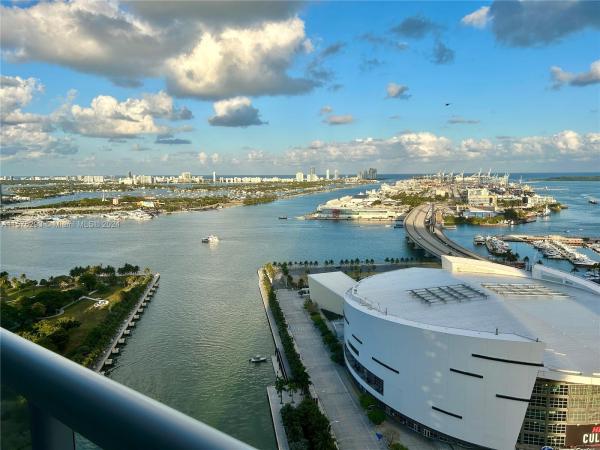 MarinaBlue, 888 Biscayne Blvd #3307, Miami, Florida 33132, image 3