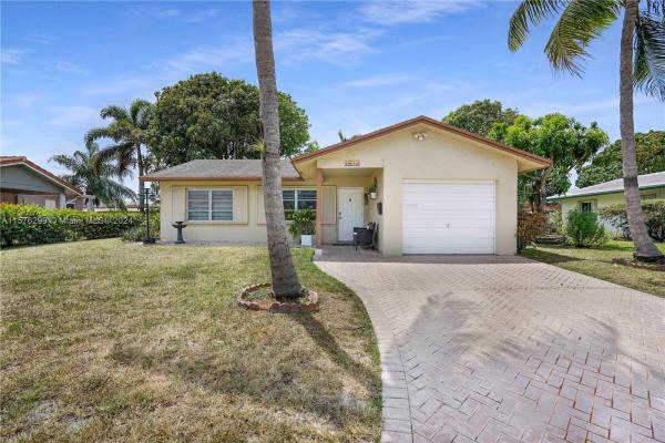 Westwood 17, 7613 NW 71st Ave, Tamarac, Florida 33321, image 1