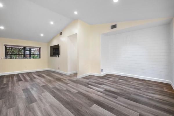 Springtree West, 4654 NW 93rd Ter, Sunrise, Florida 33351, image 2