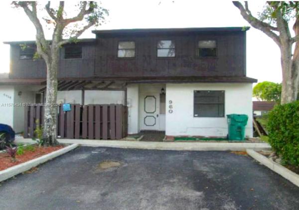 Woodscape Townhomes, 6960 SW 38th Ct #4-Q, Miramar, Florida 33023, image 1