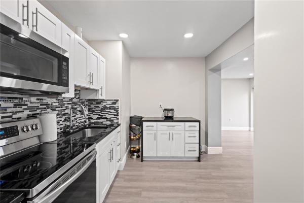 North Ridge, 17981 NW 2nd Pl, Miami Gardens, Florida 33169, image 1