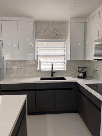 Cutler Ridge, 9771 Bahama Dr, Cutler Bay, Florida 33189, image 3