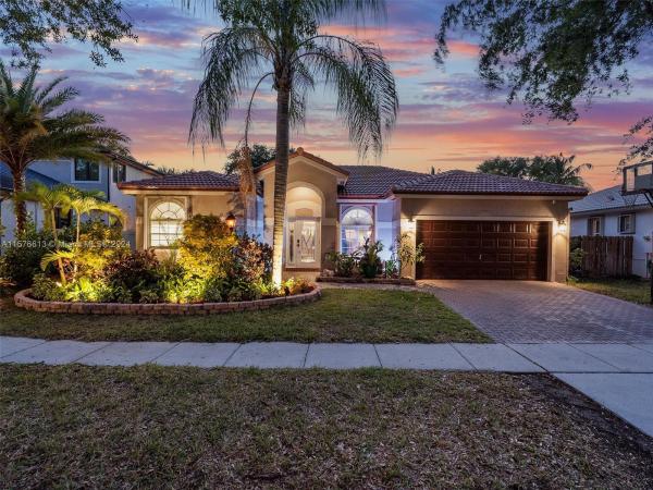 Cascades Executive, 1850 NW 125th Ter, Pembroke Pines, Florida 33028, image 1