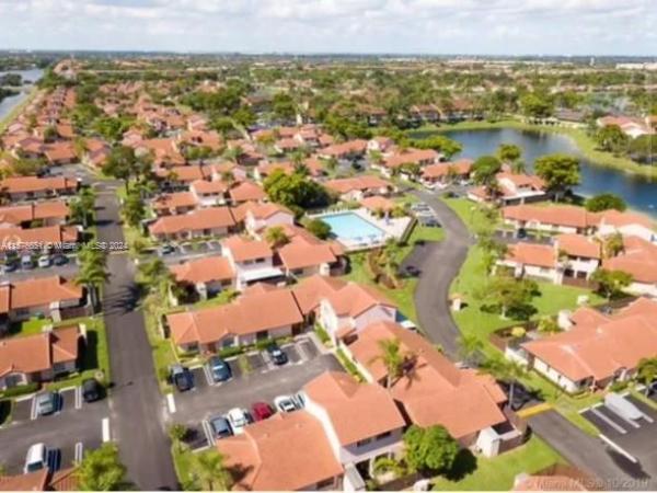 Villa Homes At The Moors, 6216 NW 170th Ter, Country Club, Florida 33015, image 2