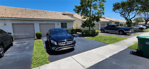 Banyan Oakridge, 4926 SW 32nd Ave, Dania Beach, Florida 33312, image 2