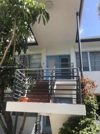 The Esquire House, 4720 Pine Tree Dr #17, Miami Beach, Florida 33140, image 1
