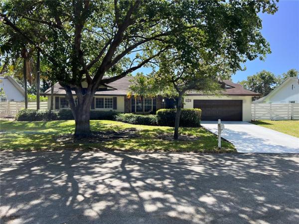 Turtle Creek, 14818 SW 153rd Pl, Country Walk, Florida 33196, image 2