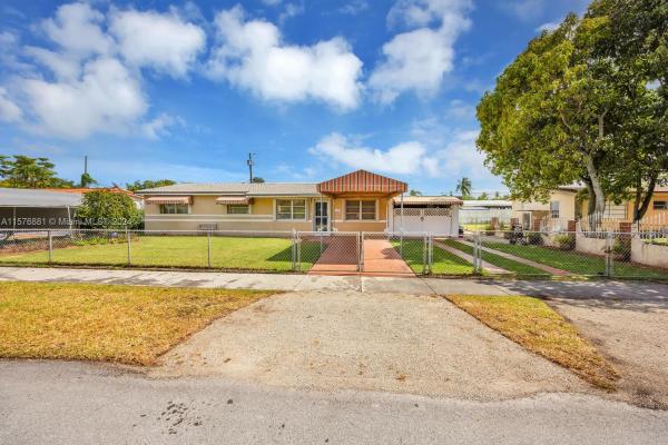 Garden Homes, 10390 SW 26th Ter, University Park, Florida 33165, image 3