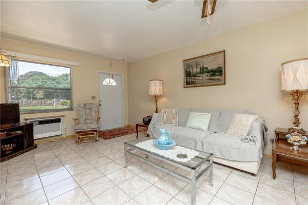 Crystal Court, 2623 Grant St #6A, Hollywood, Florida 33020, image 1