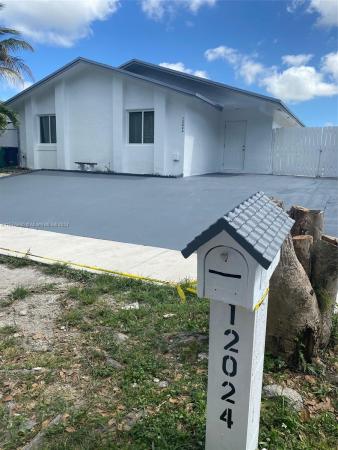 Strawberry Field, 12024 SW 210th Ter, South Miami Heights, Florida 33177, image 3