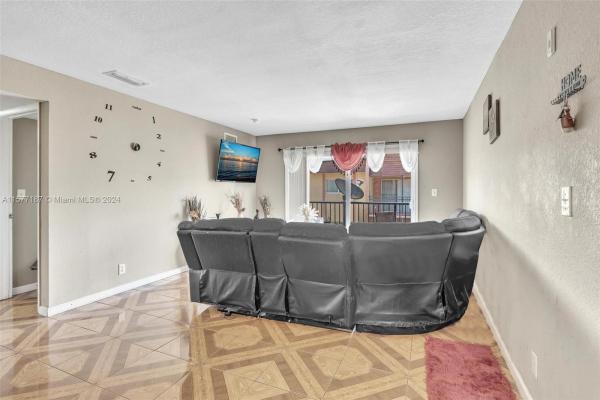 Stonebridge Gardens, 2870 NW 55th Ave #2A, Lauderhill, Florida 33313, image 3