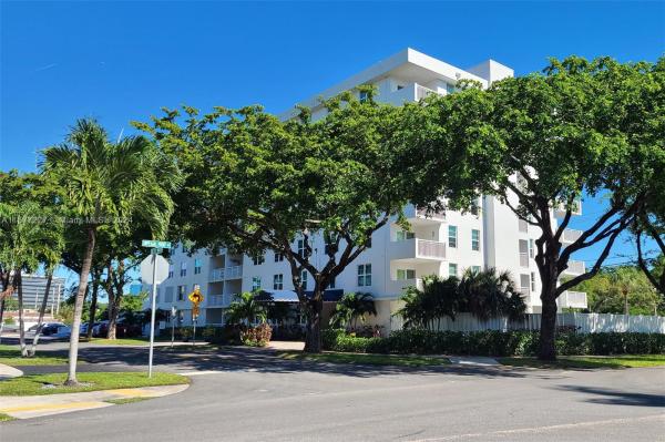 Imperial Point, 6000 NE 22nd Way #3D, Fort Lauderdale, Florida 33308, image 2