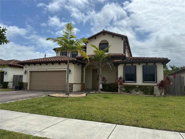 Kingman Commons, 211 SE 27th Ter, Homestead, Florida 33033, image 1