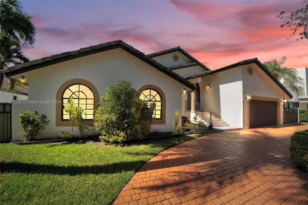 Royal Oaks, 8240 NW 163rd St, Miami Lakes, Florida 33016, image 1