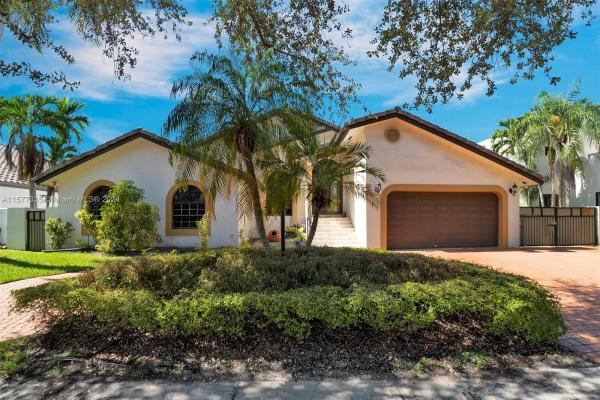 Royal Oaks, 8240 NW 163rd St, Miami Lakes, Florida 33016, image 3