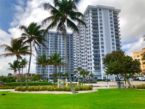 Parliament House, 405 N Ocean Blvd #809, Pompano Beach, Florida 33062, image 2
