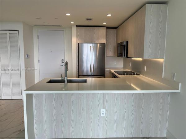 One Metropica, 2000 Metropica Way #1511, Sunrise, Florida 33323, image 2